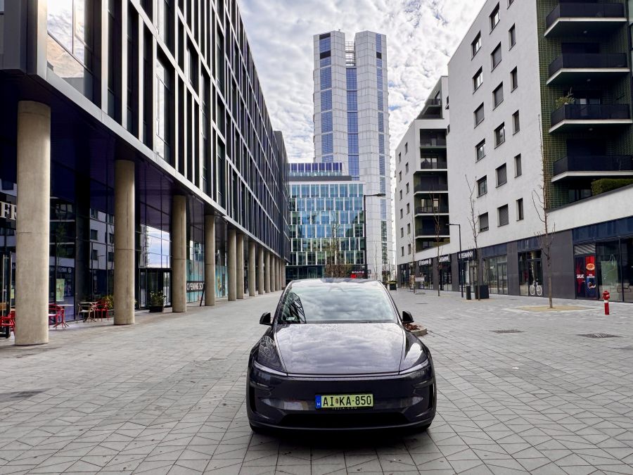 A kód neve boróka – Tesla Model Y 2025 (Juniper) - STYLENEWS - Mobility - 