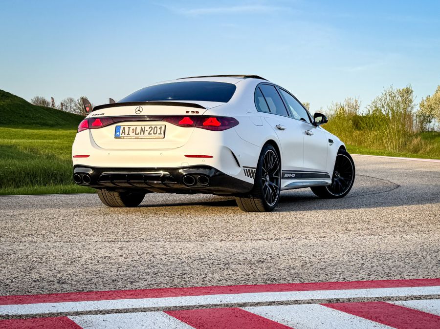 Kívánság halmazok legjobb metszete - Mercedes AMG  E 53 Turbo Hybrid Edition 1 - Mobility -  - amg e53 edition 1, mercedes, mercedes amg, mercedes amg e53, mercedes benz, teszt, 