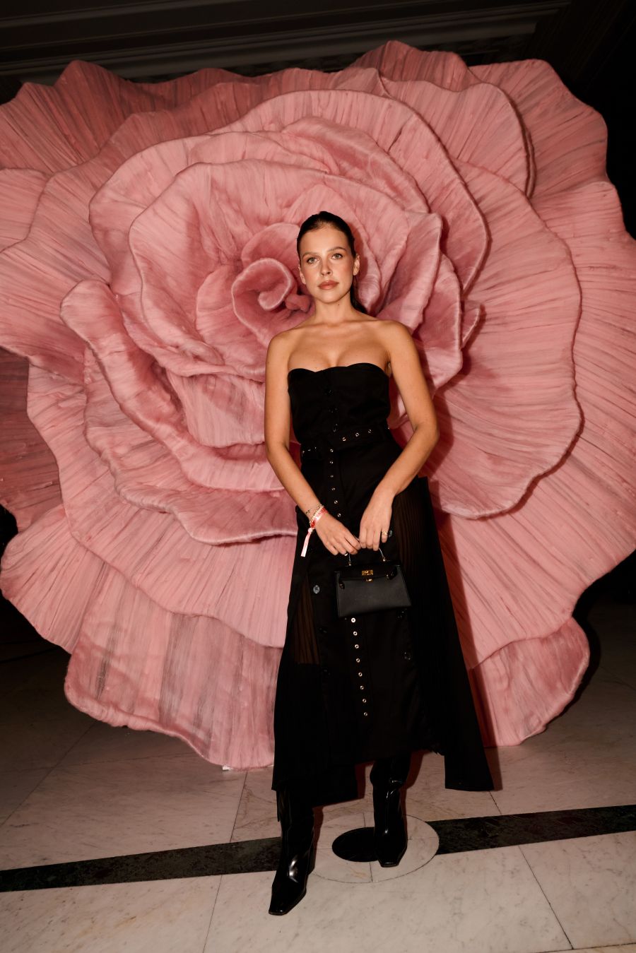 Szláv kulturális pillanatokkal és a nőiesség szellemével ünnepelték Varsóban a Magda Butrym H&M kollaborációt - DIVAT&STÍLUS - Hírek  - divat, divathírek, h%26m, Magda Butrym, 