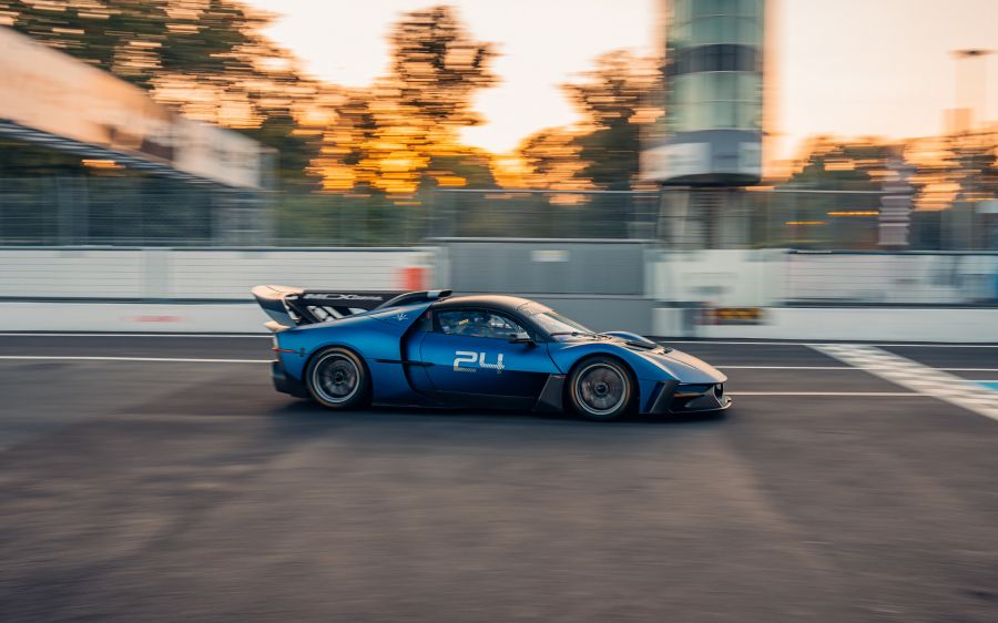 „Velocissimo – olasz versenyautók”: az idei tematikát két különleges Maserati-modell képviseli - STYLENEWS - Mobility - exkluzív sportautó, Maserati GT2 Stradale, Maserati MCXtrema, Maserati újdonság 2025, olasz versenyautók, 
