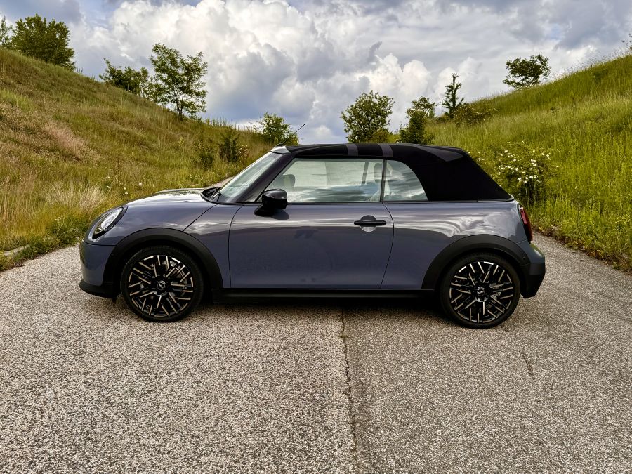 Megérni! Megélni! Megéri! – Mini Cooper Cabrio S - STYLENEWS - Mobility - 2025 mini cabrio s teszt, 2025 mini cabrio teszt, mini cabrio, Mini cooper Cabrio S teszt, 