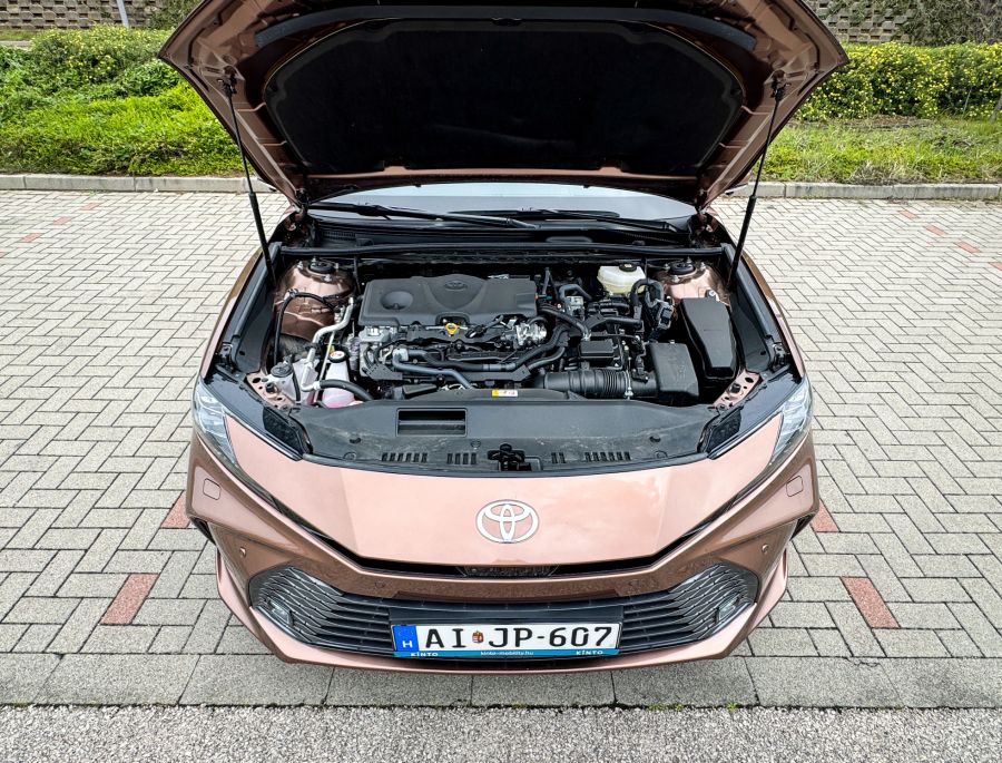 Nagy test, kis fogyasztás? Az új Toyota Camry - Mobility -  - Toyota, toyota camry, toyota camry 2025, toyota camry teszt, toyota camry2024, 
