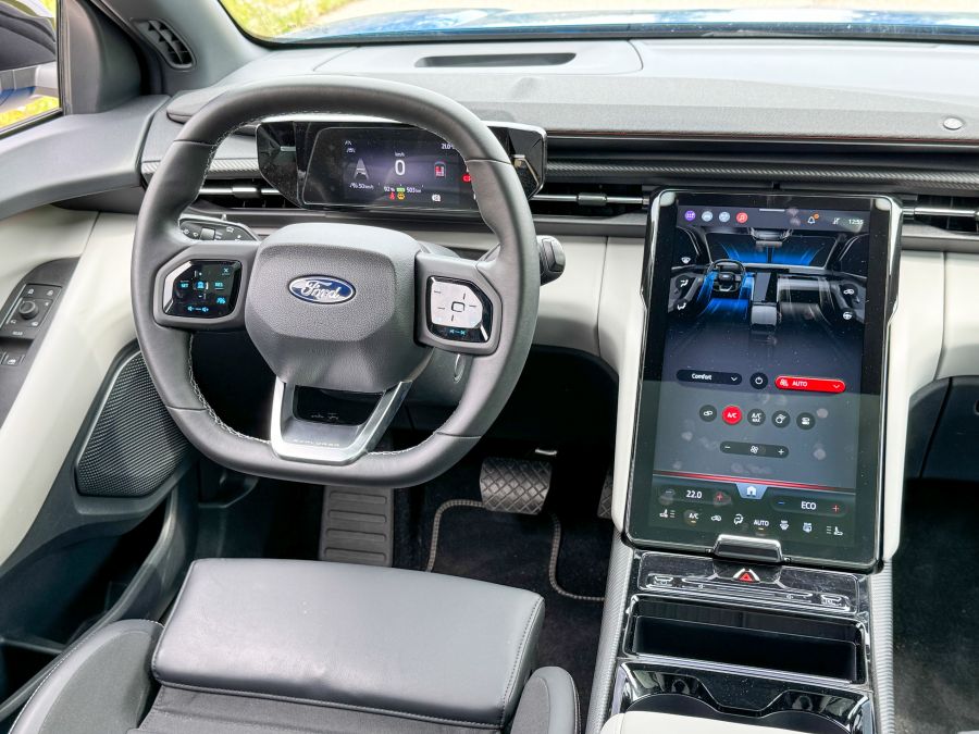 Európai felfedező - Az új Ford Explorer Extended Range - Mobility -  - ford explorer, 