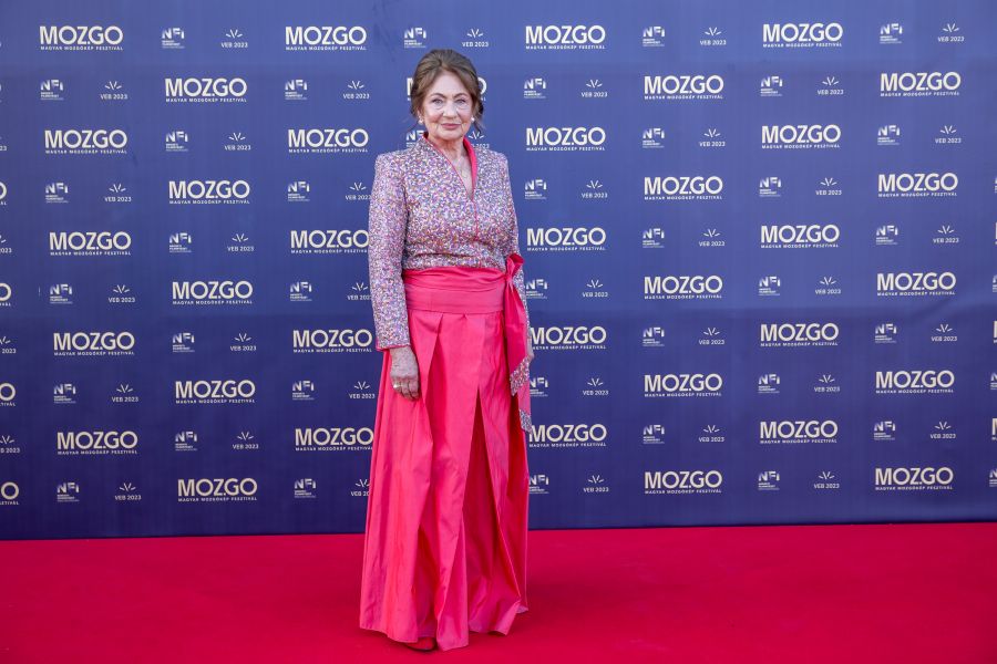 A hazai tervezők kreációiban tündököltek a sztárok és a filmesek Magyar Mozgókép Díjak gáláján - STYLENEWS - Rendezvények - ARTISTA Lakos Nóra, Csáky Attila, hazai tervezők, Magyar Divat %26 Design Ügynökség, Magyar Mozgókép Díjak, MERO - Merő Péter, navona fashion, Rujder Vivien, Tankó Erika, 