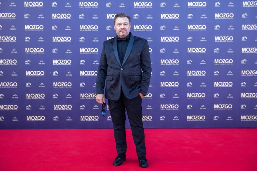 A hazai tervezők kreációiban tündököltek a sztárok és a filmesek Magyar Mozgókép Díjak gáláján - STYLENEWS - Rendezvények - ARTISTA Lakos Nóra, Csáky Attila, hazai tervezők, Magyar Divat %26 Design Ügynökség, Magyar Mozgókép Díjak, MERO - Merő Péter, navona fashion, Rujder Vivien, Tankó Erika, 