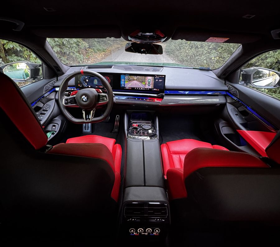 Szinte tökéletes, mégis M, mint megosztó – BMW M5 - STYLENEWS - Mobility - 2025 BMW M5 teszt, BMW M5, M5 teszt, 