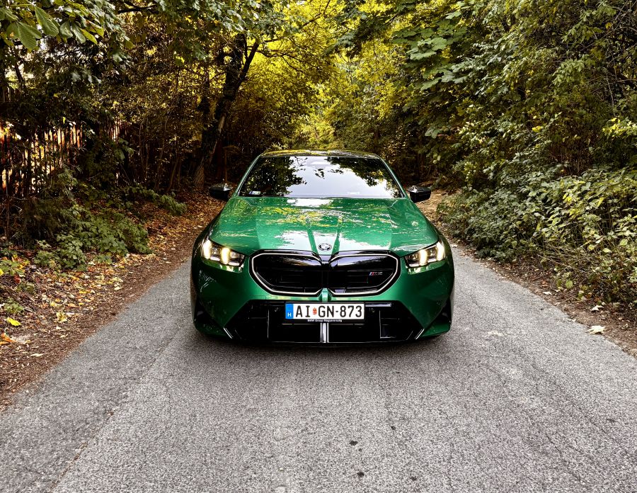 Szinte tökéletes, mégis M, mint megosztó – BMW M5 - STYLENEWS - Mobility - 2025 BMW M5 teszt, BMW M5, M5 teszt, 