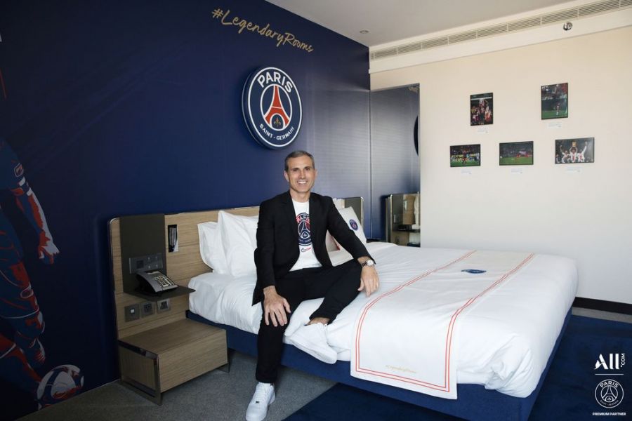 A NOVOTEL „LEGENDÁS SZOBÁI” NYOLC HELYSZÍNEN ÜNNEPLIK  A PARIS SAINT-GERMAIN SZTÁRJAIT - STYLELIFE -  - novotel, paris saint-germain fc, psg, 