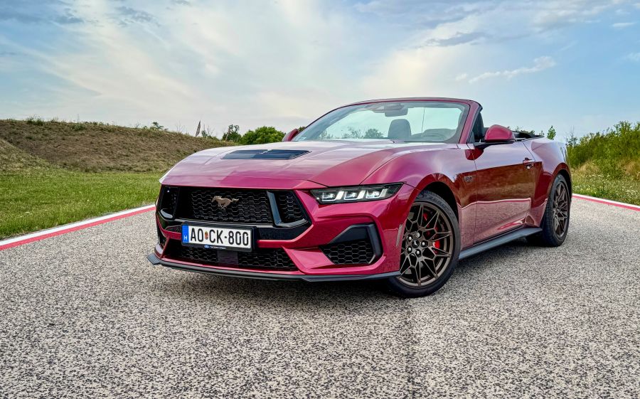 Mézédes áfonyás keménycukor – Ford Mustang GT Performance Convertible teszt - Mobility -  - ford, ford mustang, ford mustang cabrio, ford mustang convertible, ford mustang gt convertible teszt, mustang, mustang cabrio, 