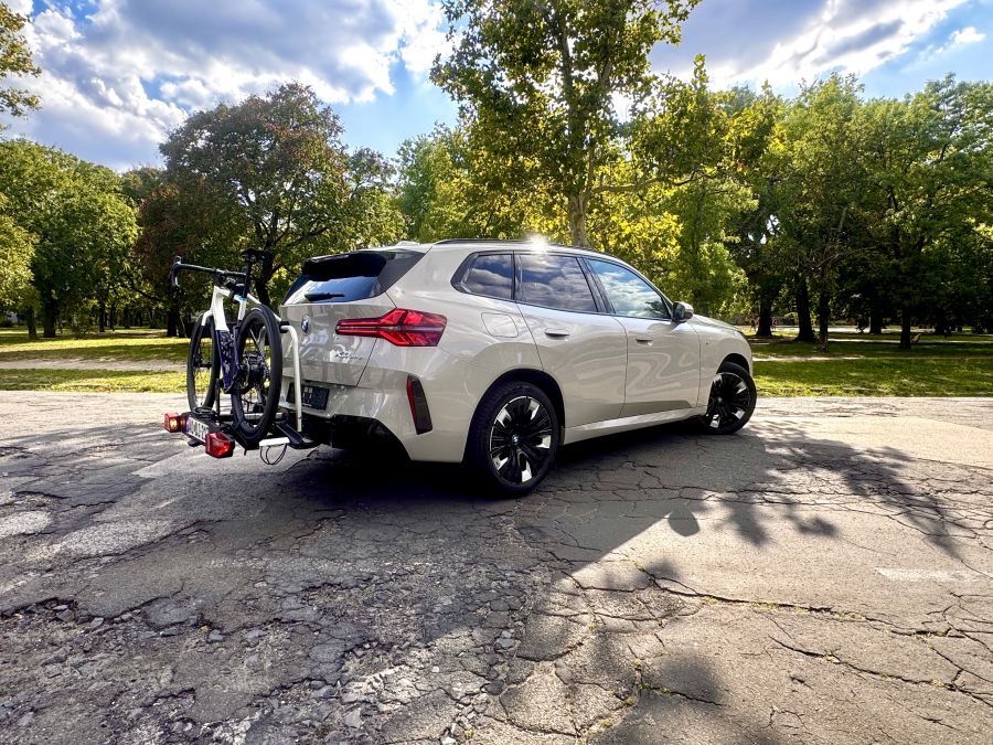 Kalandra fel! – BMW X3 30e xDrive PHEV - STYLENEWS - Mobility - 2025 BMW X3 30e PHEV teszt, BMW X3, BMW X3 PHEV teszt, BMW X3 plug-in hybrid, X3 plug-in teszt, 