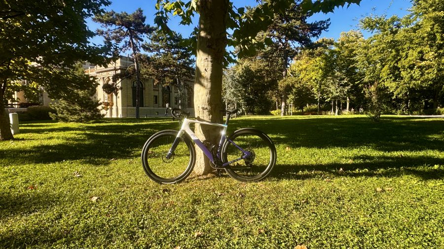 A bajor és az olasz találkozik - BMW 3T Gravel Electric - STYLENEWS - Mobility - BMW 3T gravel teszt, BMW e-bike teszt, BMW elektromos kerékpár teszt, 