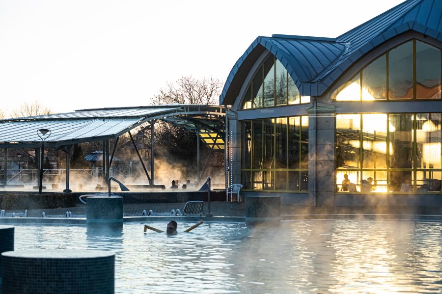 Őszi feltöltődés: ezekben a hazai fürdővárosokban garantált a kikapcsolódás! - STYLELIFE - Utazás - 