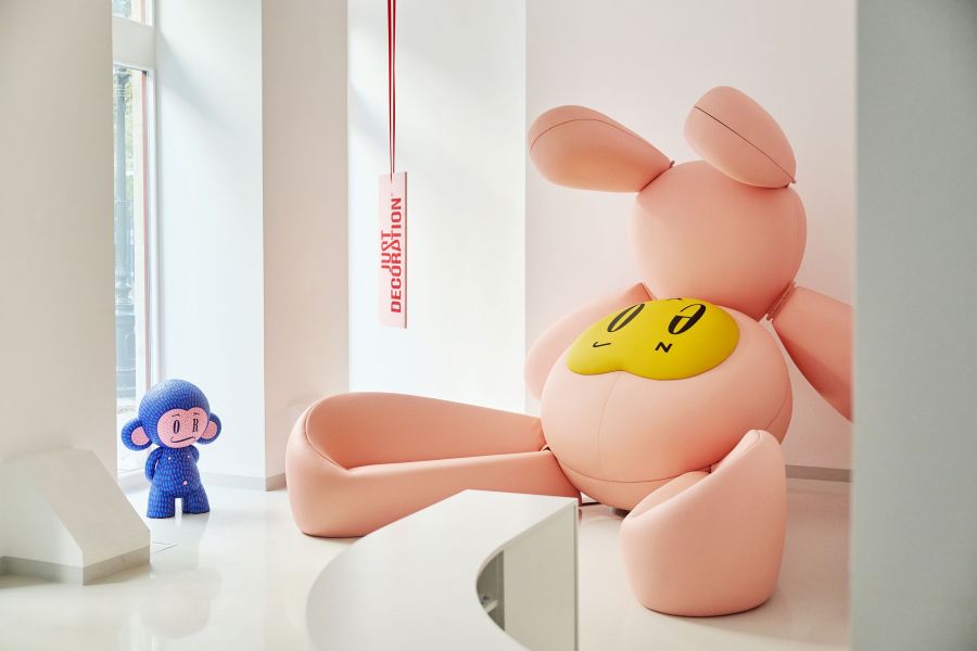 Szelfi, design, magány: a modern emberekről szól kissmiklos legújabb kiállítása - STYLENEWS -  - kiállítás, pop roll, selfitting room, 