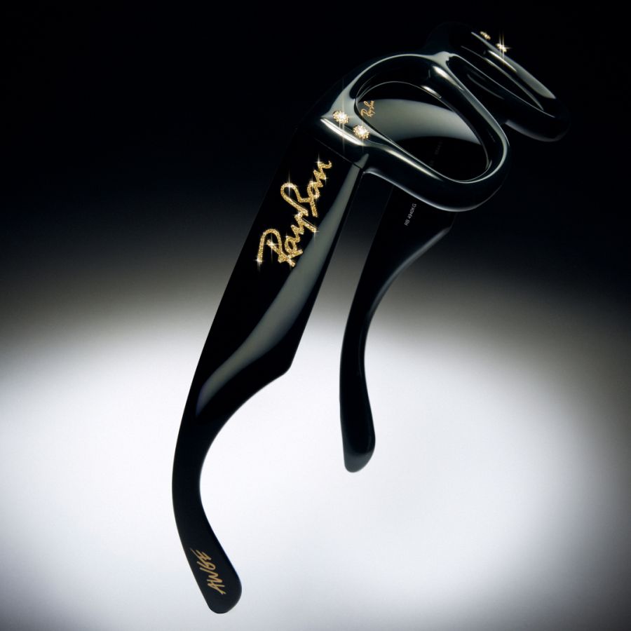 KRISTÁLYOK – EXTRAVAGÁNS FORMA -HIGH-FASHION ENERGIÁK - DIVAT&STÍLUS -  - 