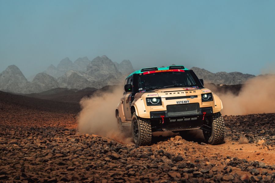 A defender sikeresen debütált az idei Dakaron: hármas győzelem a prológon, a tereprali-világbajnokság nyitányán - STYLENEWS - Mobility - dakar, dakar 2026, defender, 