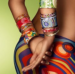 Ahol a művészet és a szépség egyesül... - Hírek  -  - alponse mucha, dr. ville, ékszer, fine art, frey, hommgae, kézi munka, kollekció, michaela, michaela frey, művésznő, tűzzománcékszer, 