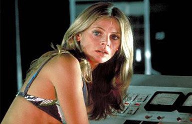 Bond lányok - Fesztelen mindennapok -  - 007, Bond lányok, James Bond, 