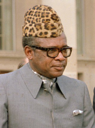 Elfeledett diktátorok. I. rész. - Fesztelen mindennapok -  - diktátorok, érdekességek, nagyvilág, 