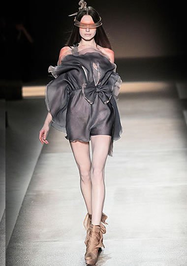 Párizsi Divathét 2010: Valentino Couture kollekció -  -  - divat, ruha, valentino couture, valentino divatház, 