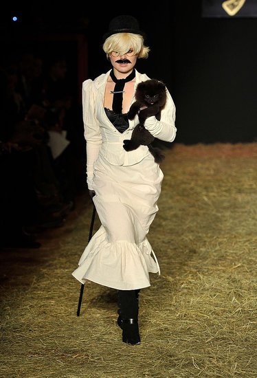 New York Fashion Week - Betsey Johnson -  -  - Betsey Johnson, Fashion Week, New York Fashion Week, őszi/téli kollekció, 