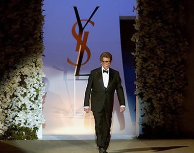 Yves Saint Laurent - XX. század egyik legzseniálisabb divattervezője - Stílusiskola -  - divattörténet, életrajza, francia divattervező, Yves Saint Laurent, 
