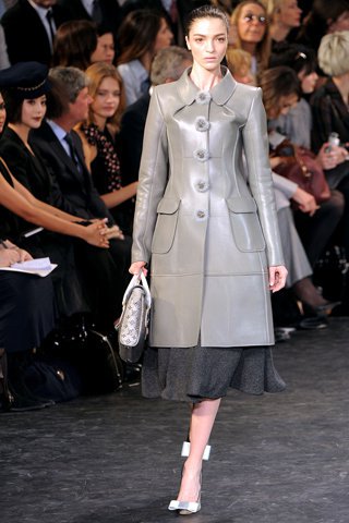 Paris Fashion Week - Louis Vuitton -  -  - Fashion Week, Louis Vuitton, Paris Fashion Week, párizsi divathét, 