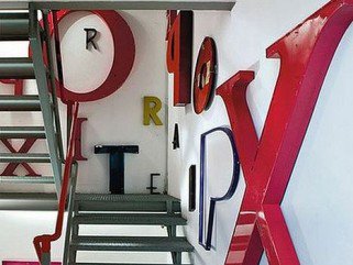 Valami vörös - Otthon & Design -  - bordó, lakberendezés, piros, szín, vörös, 