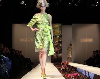 Florissima 2010 tavasz/nyár bemutatója a Millenárison - Hírek  -  - divatesemény, Florissima divatbemutató, kollekció, Tóth Bori, 