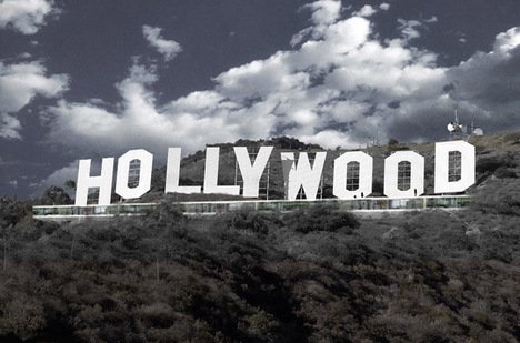 Kultúrház a Hollywood-felirat alatt - Otthon & Design -  - felirat, Hollywood, Kultúrház, 