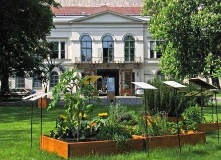 A Magvető az év könyvkiadója - Fesztelen mindennapok -  - 