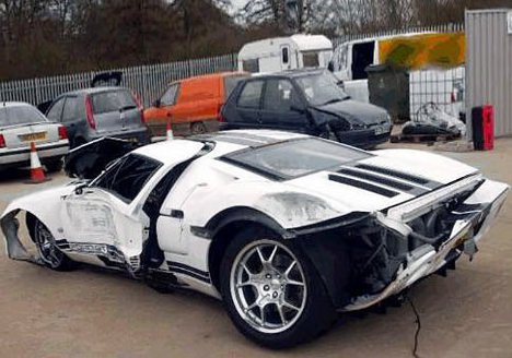 Leamortizált luxusjárgányok -  -  - 2010, érdekességek, luxusautók, 