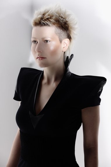 10 éves a Binder Art - Hírek  -  - binder art kollekció, binder art szépségszalon, fodrászat, loreal, szépségápolás, 