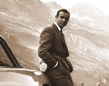 Elárverezik James Bond híres Aston Martinját - Fesztelen mindennapok -  - árverezés, aston martin, james bond, tűzgolyó, 