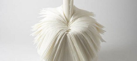 Réteges designfotel az ágy, asztal, tévé ajánlásával - Otthon & Design -  - 2010, ágy asztal tv, lakberendezés, papírfotel, 