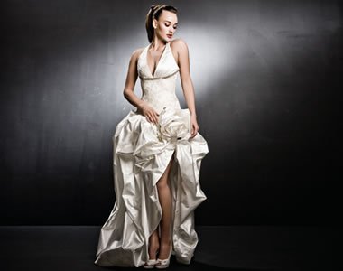 Érzéki megjelenés, felejthetetlen alkalmakra - Hírek  -  - benes anita, daalarna, esküvő, esküvőiruha, 