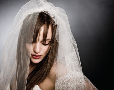 Érzéki megjelenés, felejthetetlen alkalmakra - Hírek  -  - benes anita, daalarna, esküvő, esküvőiruha, 