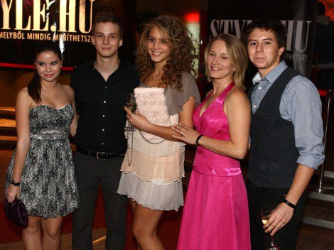 Teltházas bulival ünnepeltek a Lotus Ladies Cup 2011 versenyzői - Fesztelen mindennapok -  - lotus ladies cup party, party, program, style party, stylemagazin, 