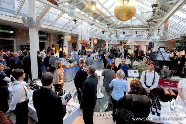 Bor- és Ínyenckrém kóstoló fesztivál - Fesztelen mindennapok -  - bor, Bor-és Ínyenckrém, Demeter Csaba, Gere Attila, Irsai Olivér, Symbol, 