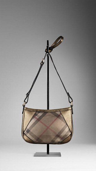 Melyik Burberry táskát választanád? - Hírek  -  - Burberry, divat, kiegészítő, táska, 