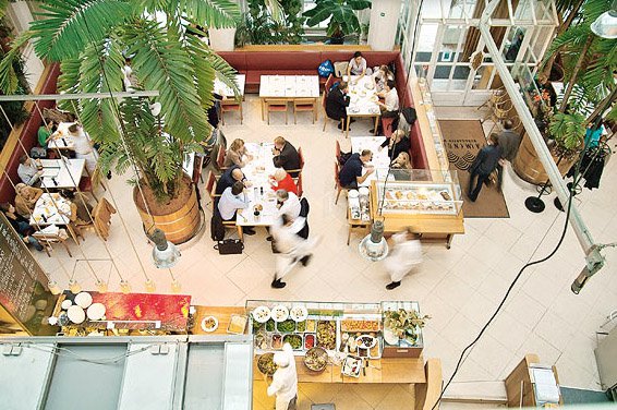 Ebéd a bécsi pálmák tövében - Utazás - Fesztelen mindennapok - Bécs, étterem, Ferenc József, gasztronómia, Hofburg, Palmehaus, 