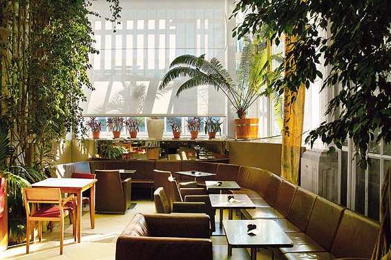 Ebéd a bécsi pálmák tövében - Utazás - Fesztelen mindennapok - Bécs, étterem, Ferenc József, gasztronómia, Hofburg, Palmehaus, 