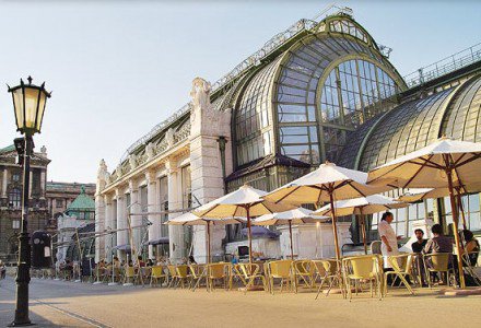 Ebéd a bécsi pálmák tövében - Utazás - Fesztelen mindennapok - Bécs, étterem, Ferenc József, gasztronómia, Hofburg, Palmehaus, 
