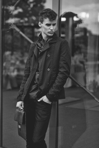 Újabb magyar férfi modell a nemzetközi modellek sorában - Hírek  -  - Barta Roberto, divat, modell, 