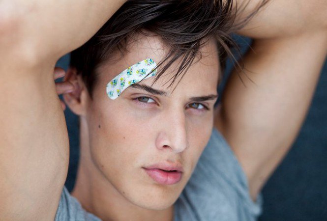 Újabb magyar férfi modell a nemzetközi modellek sorában - Hírek  -  - Barta Roberto, divat, modell, 