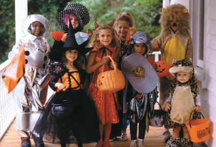 Mit játszunk Halloween-partin a gyerekekkel? - Fesztelen mindennapok -  - érdekesség, gyerek, Halloween, jelmez, parti, 