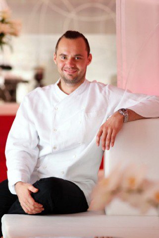 Ahol kötelező az ágyban enni - Utazás - Fesztelen mindennapok - Frankfurt, Mario Lohninger, Michelin-csillag, Sven Väth, 