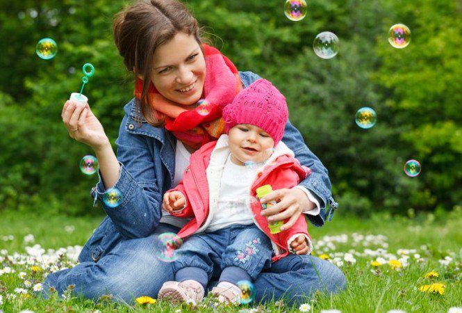 Tavaszi séták a babával - Stylekids -  - baba, tavaszi séta, 