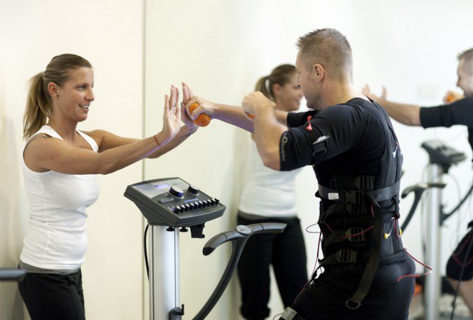 FAST - FUN - FIT : My-Fit Speed Fitness - Egészség -  - 20 perc, cellulit, edzés, mozgás, Power Plate, Speed Fitness, testsúlycsökkenés, 