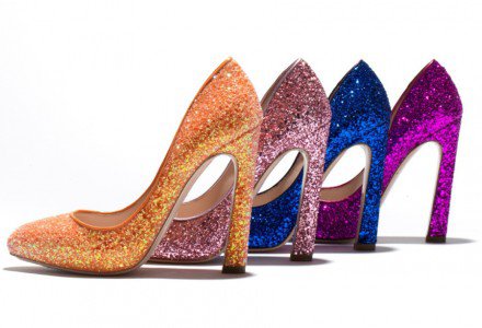 Miu Miu csillogó topánjai - Hírek  -  - cipő, divat, divatkiegészítő, Miu Miu, ternd, 