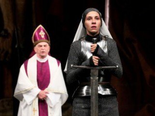 Színházban játszák: Szent Johanna - Fesztelen mindennapok -  - kultúra, Nemzeti Színház, programajánló, Szent Johanna, színház, 